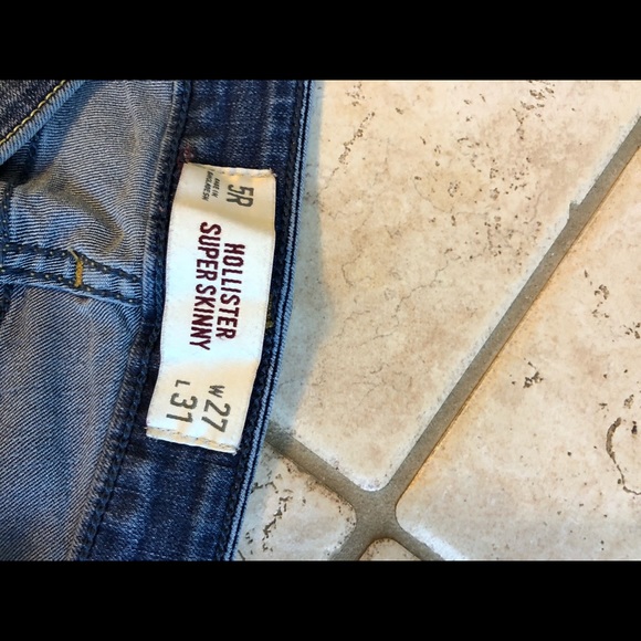 Hollister skinny jeans - Picture 3 of 3